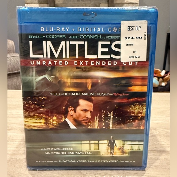 Limitless Unrated Extended Cut Blu-ray Disc - Picture 1 of 6